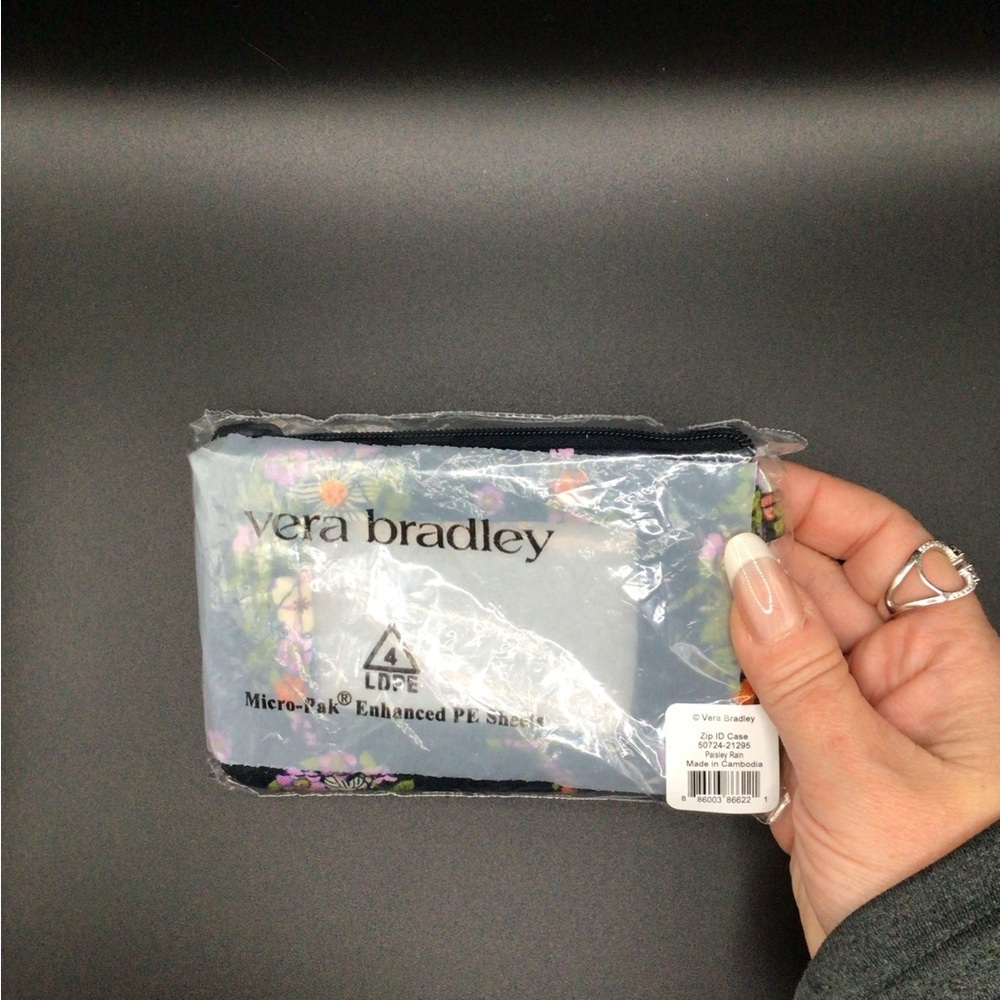 Vera Bradley Navy Floral Key Holder - Picture 5 of 5